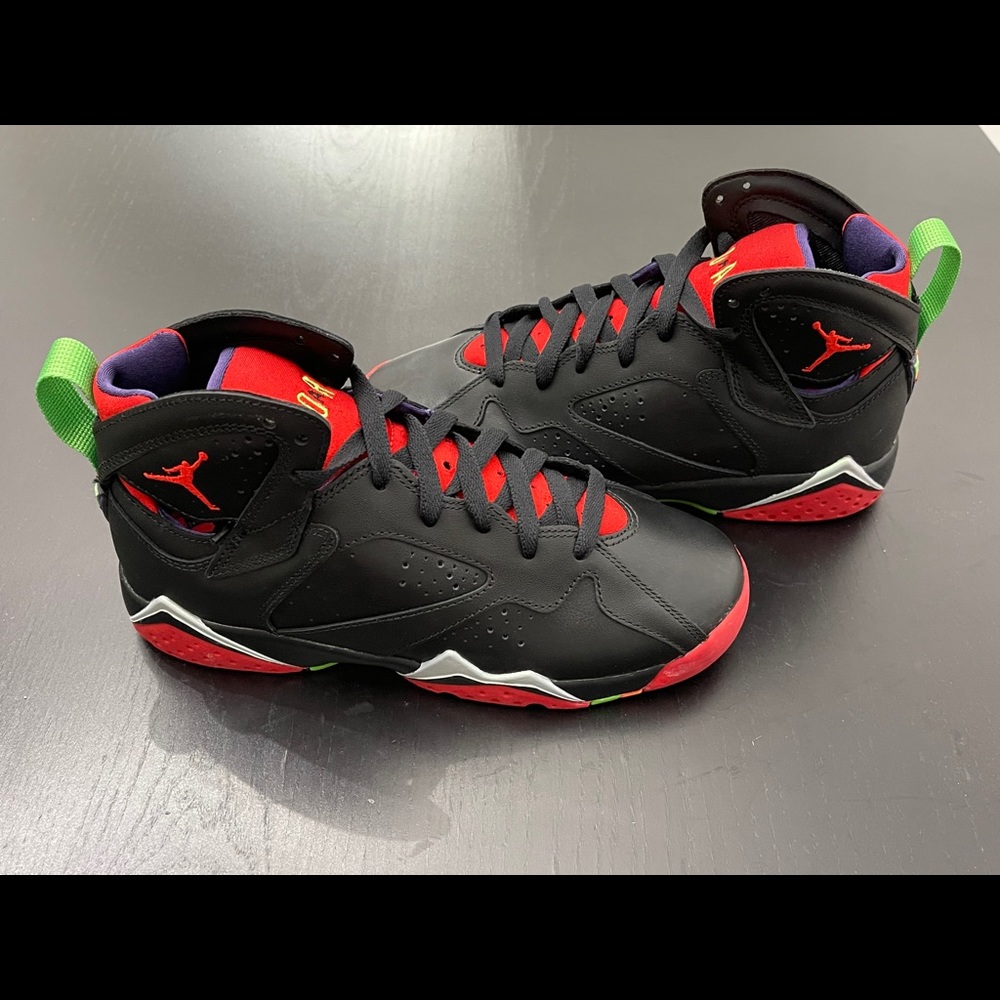 Air Jordan 7 Retro BG size 4.5 Youth